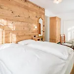 Oasi Otel