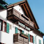 Oasi Szálloda