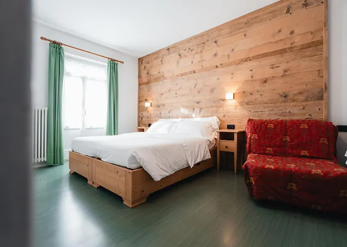 Oasi Hotel 2*